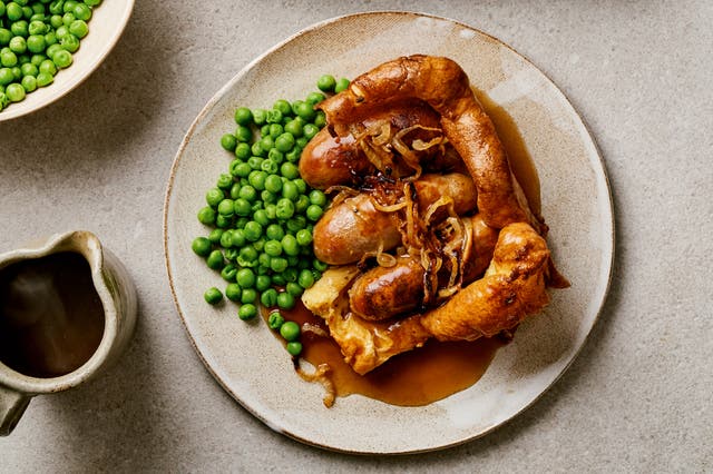 <p>Yorkshire pudding and sausage is the best combination </p>