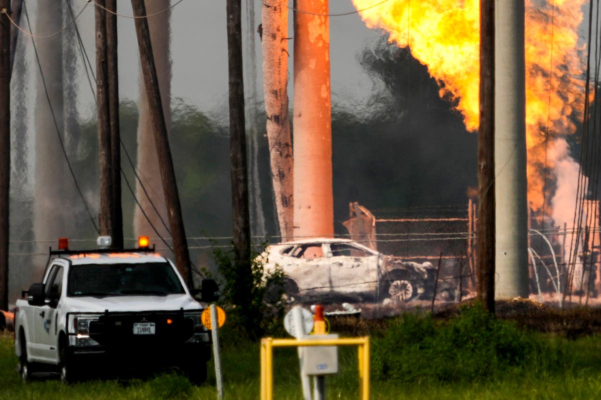 What to know about the pipeline fire burning for a third day in Houston's suburbs