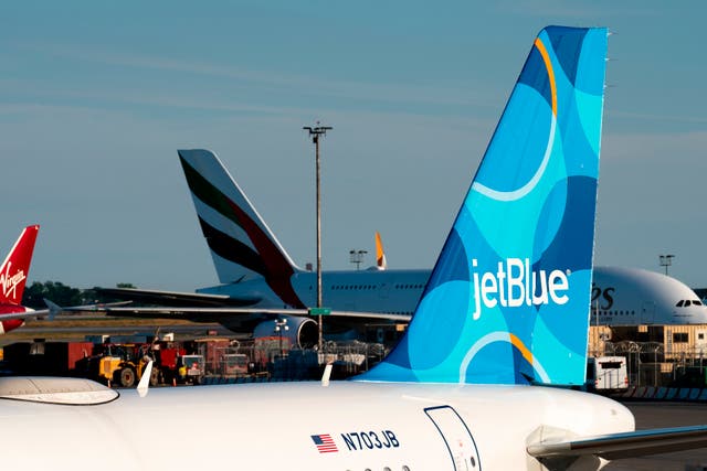 <p>A pair of men who climbed into the wheel bay of a Jet Blue aircraft were found dead by airport staff in Fort Lauderdale, Florida<em> </em></p>