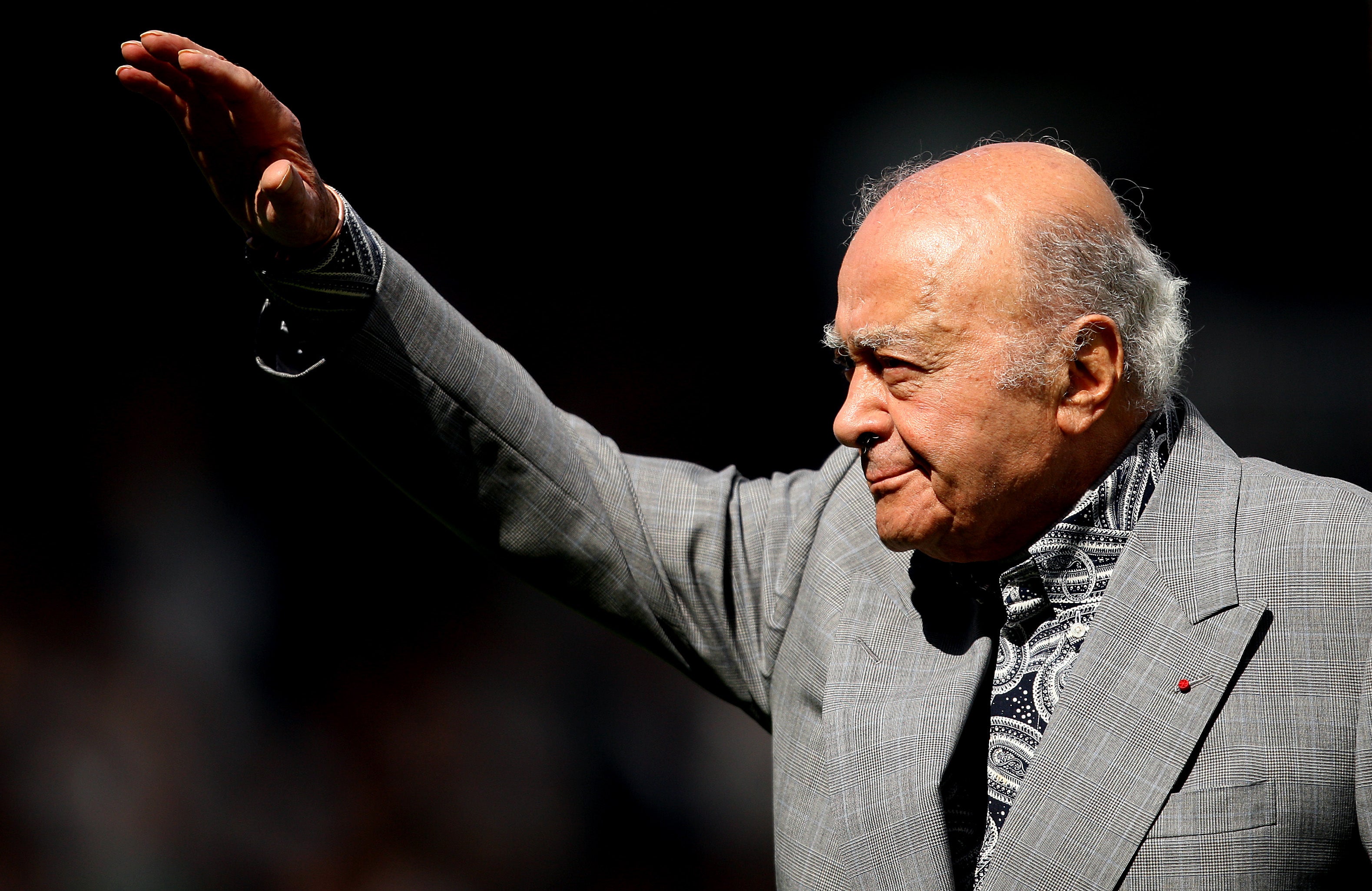 Mr Fayed Who is Mohamed Al Fayed? The Harrods billionaire boss accused of rape ...