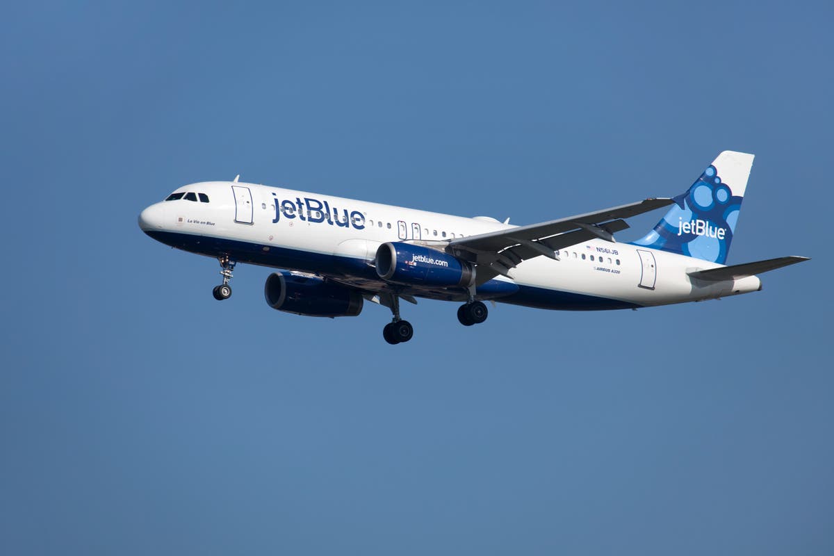 JetBlue to open airport lounges in Boston and JFK to compete with larger airlines