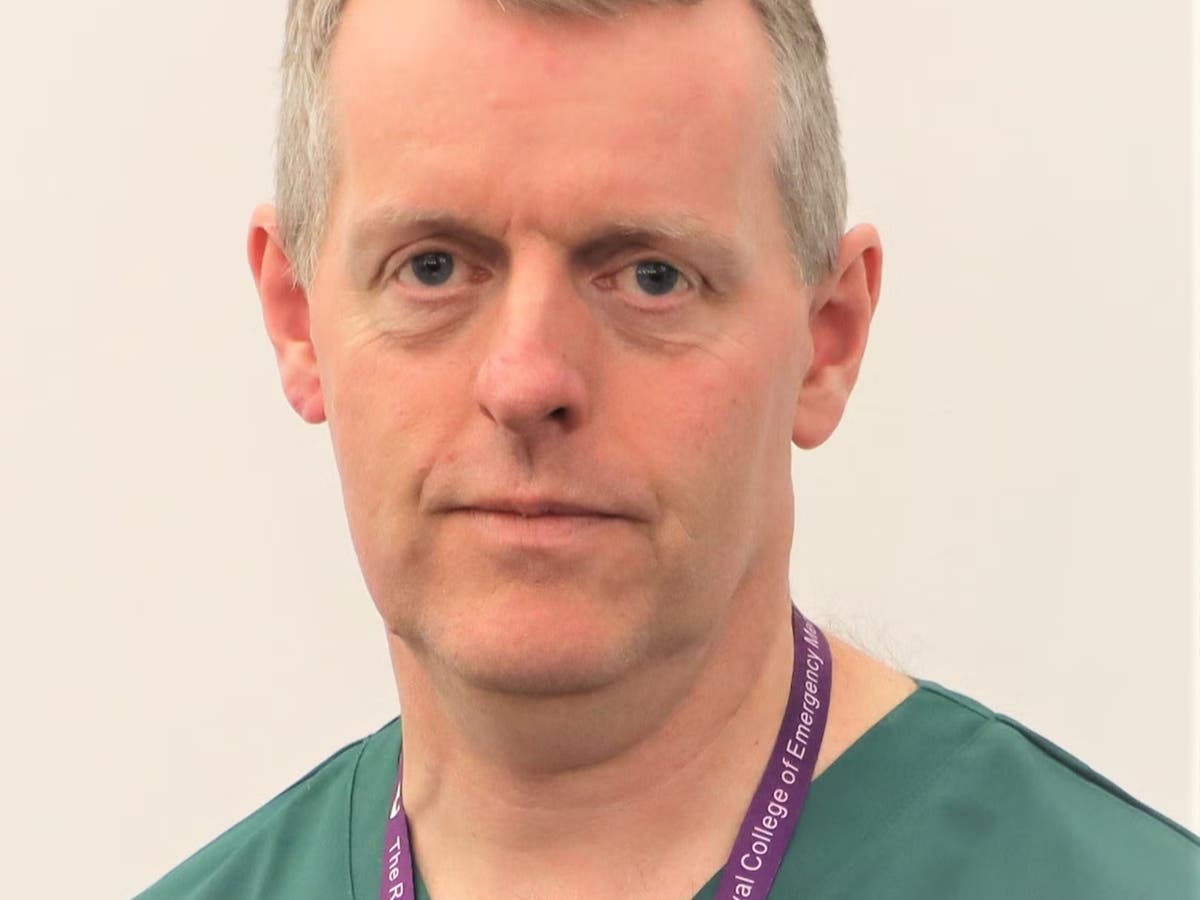 Top A&E doctor accuses NHS leaders of normalising treatment in corridors