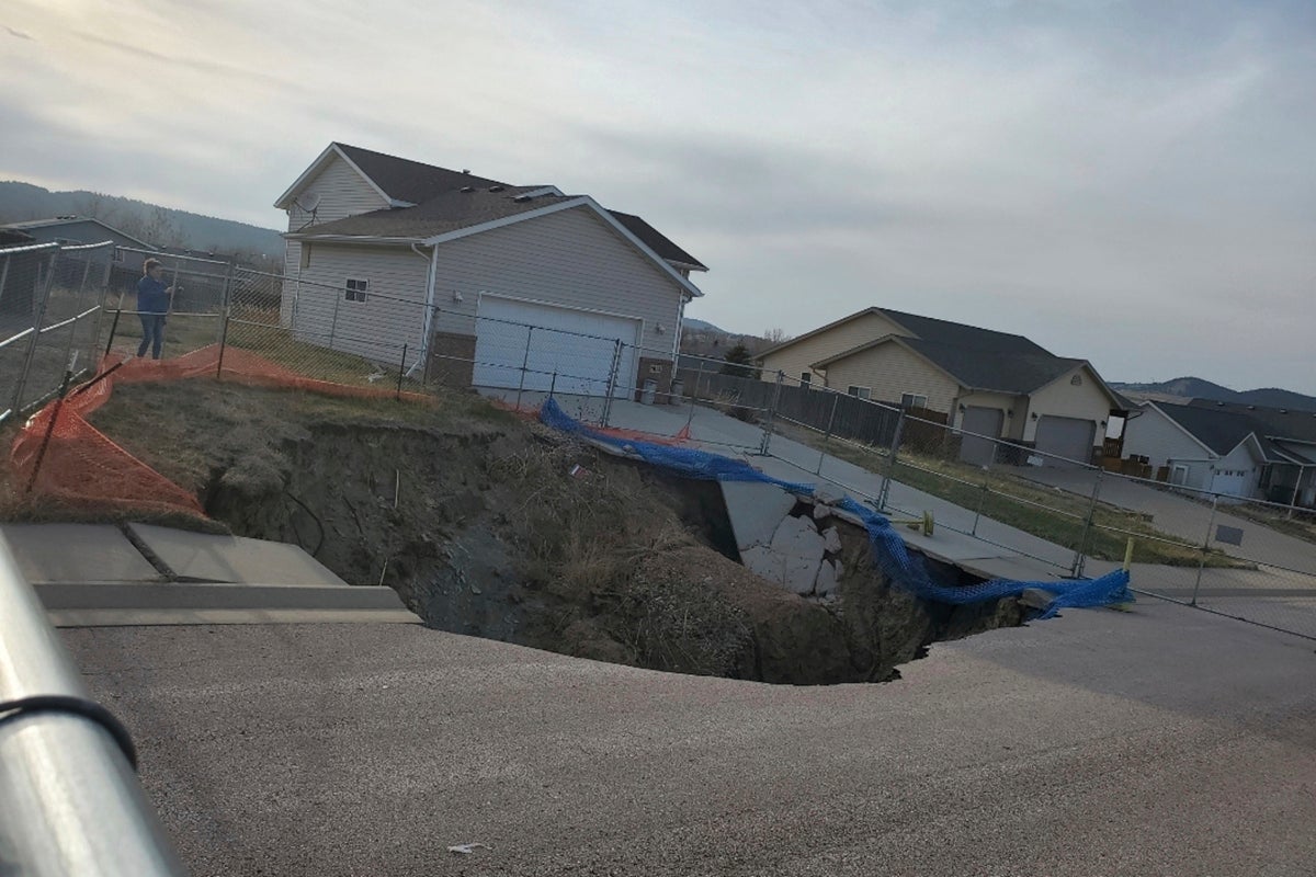 Neighborhood Sinkholes