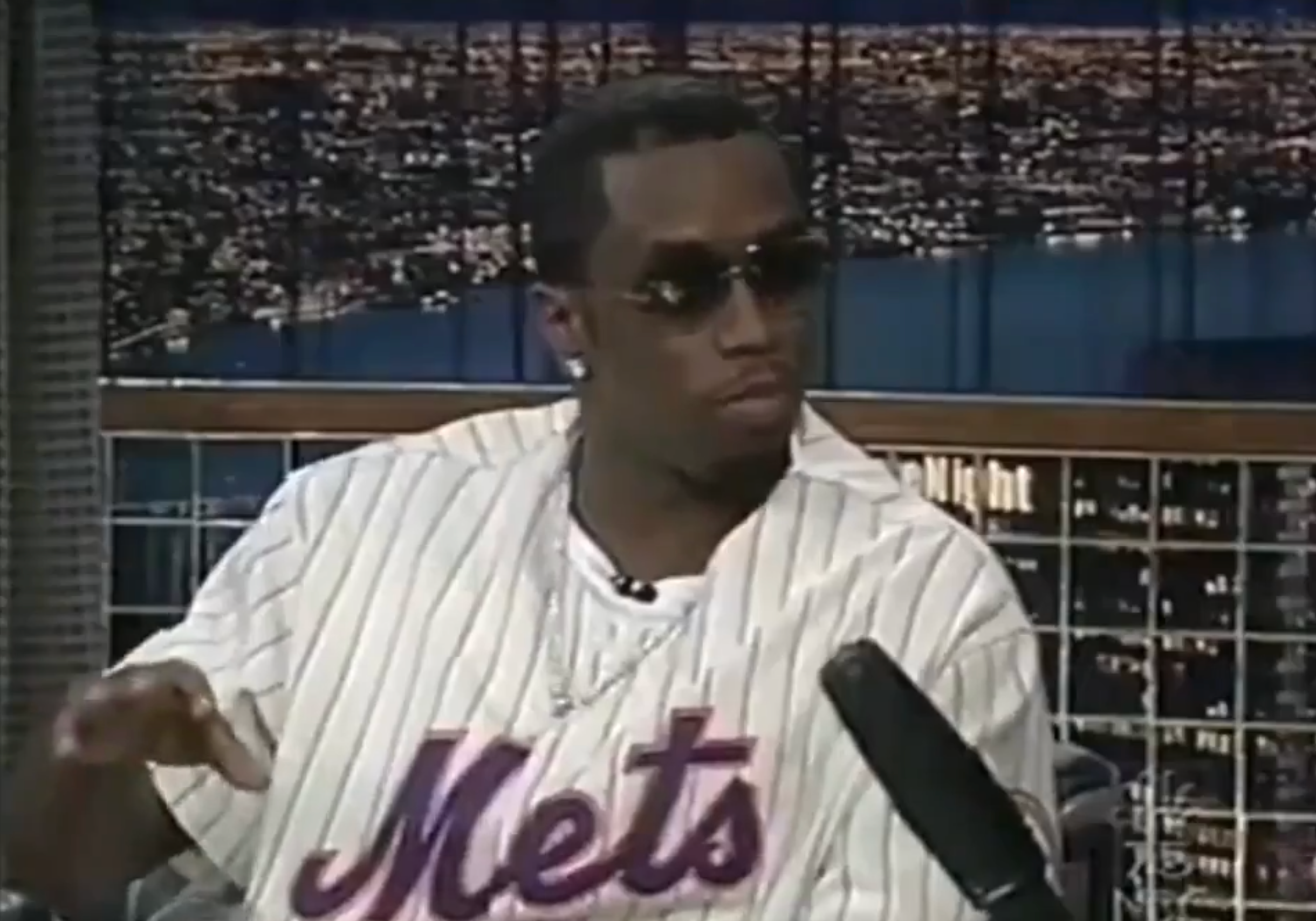 Sean Combs em 'Late Night with Conan O'Brien' em 2002