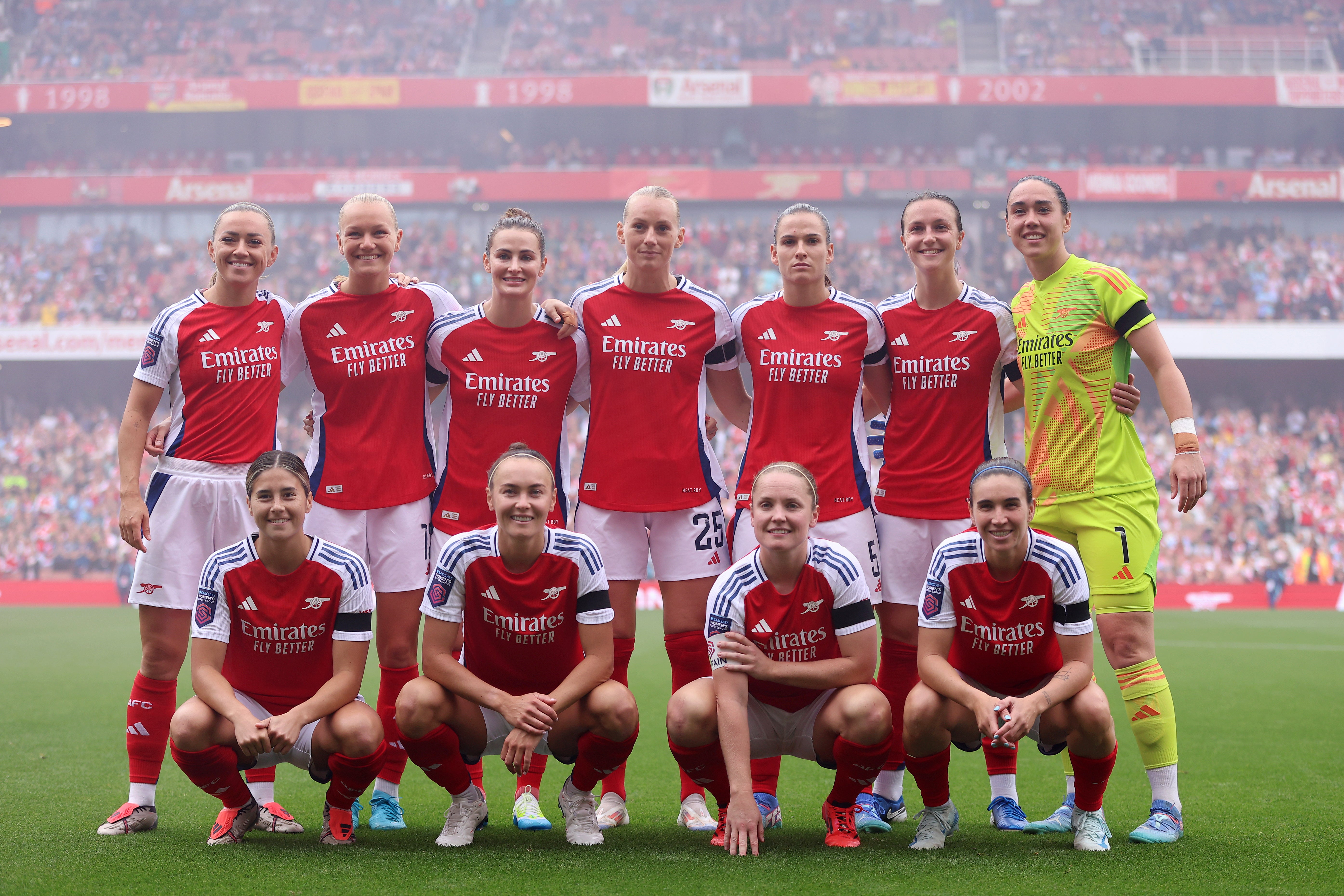 Arsenal take on Man City in the WSL opening weekend