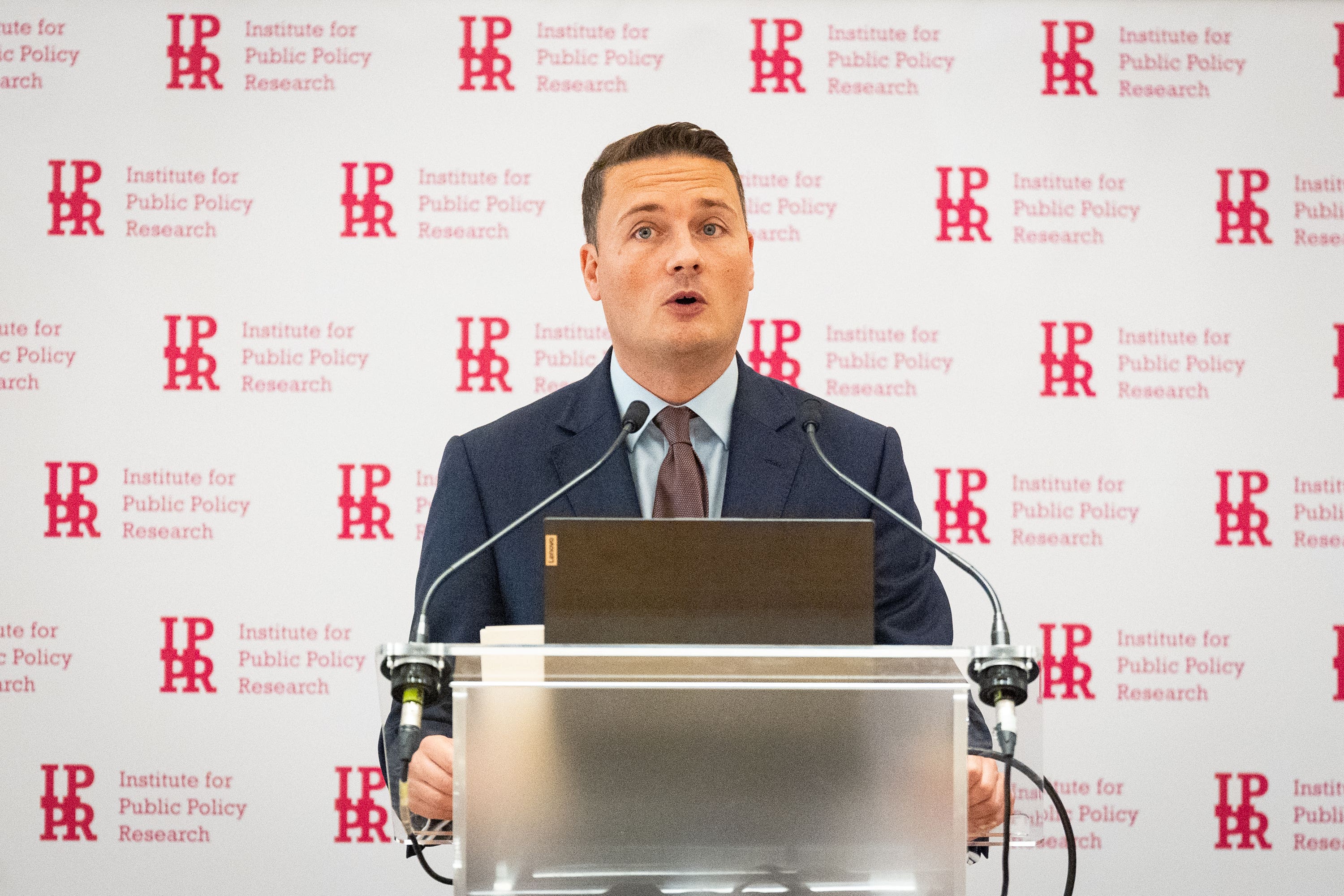 Health Secretary Wes Streeting delivers a speech (Aaron Chown/PA)