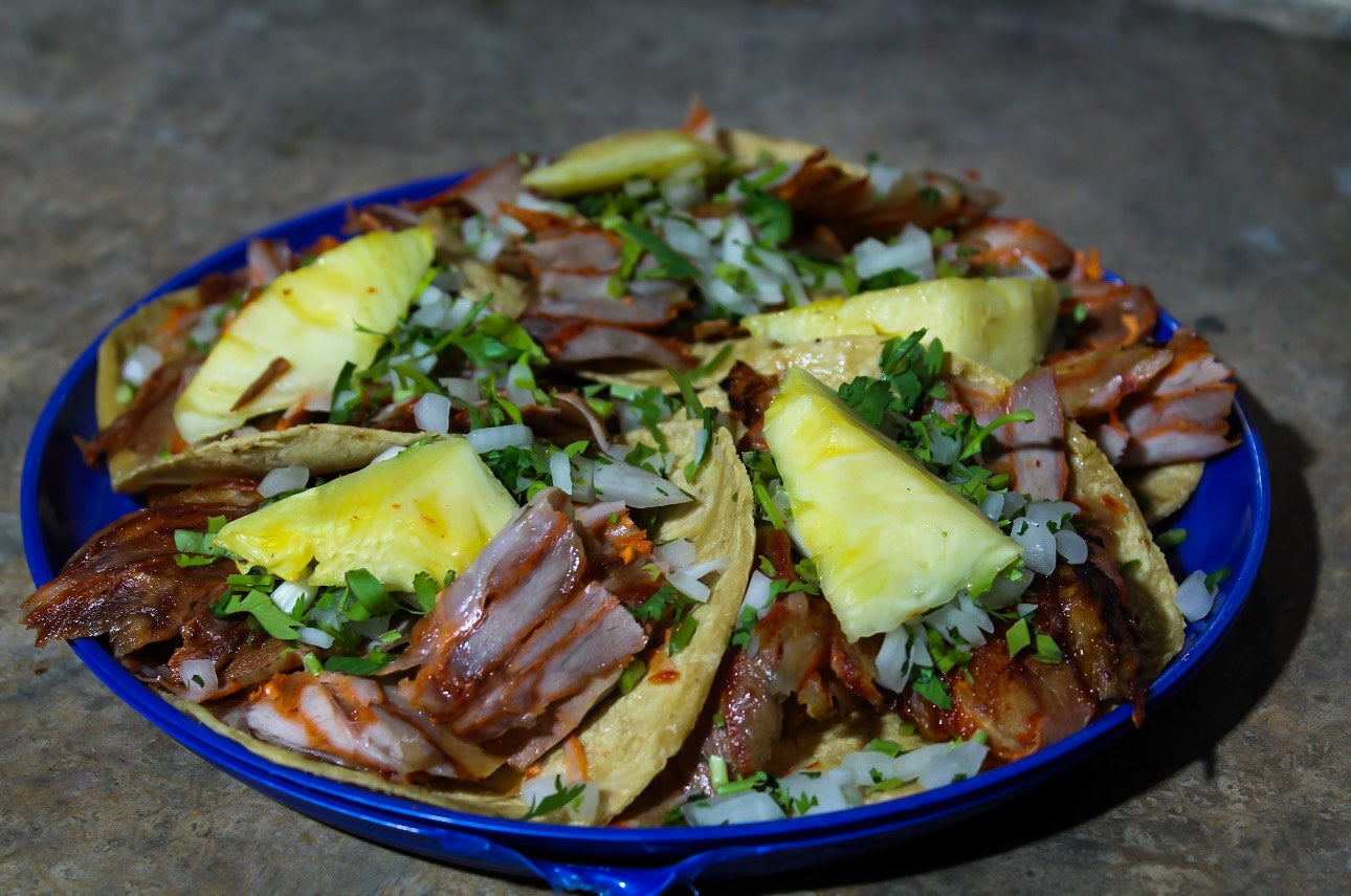 Um taco no El Vilsito na Cidade do México