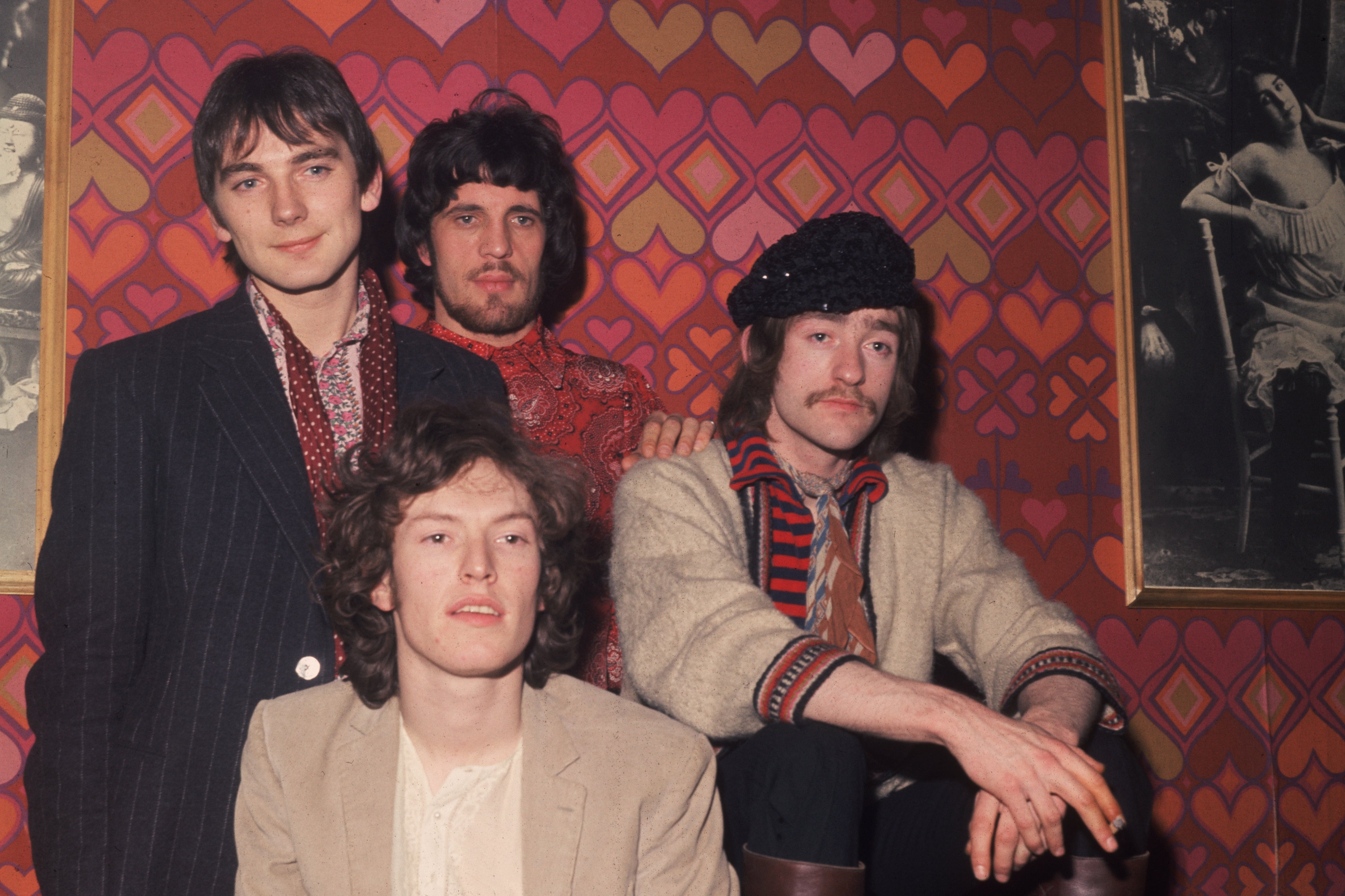 Tráfego por volta de 1970: Steve Winwood (em primeiro plano), Chris Wood, Jim Capaldi e Dave Mason (lr)