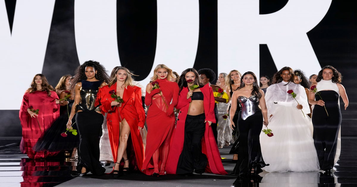 Kendall Jenner, Cara Delevingne, Eva Longoria and Jane Fonda kick off Paris Fashion Week | The Independent