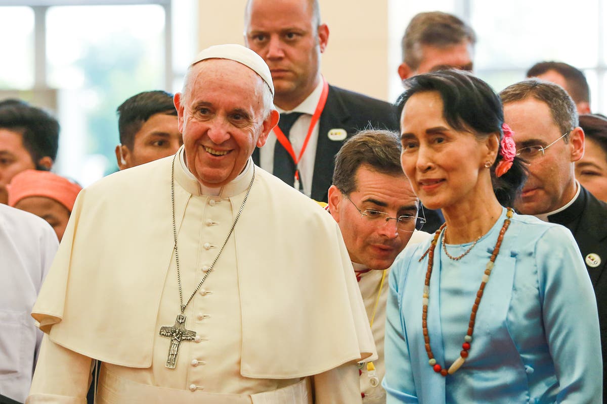 Pope appeals for Aung San Suu Kyi’s release and says she can stay with him at the Vatican