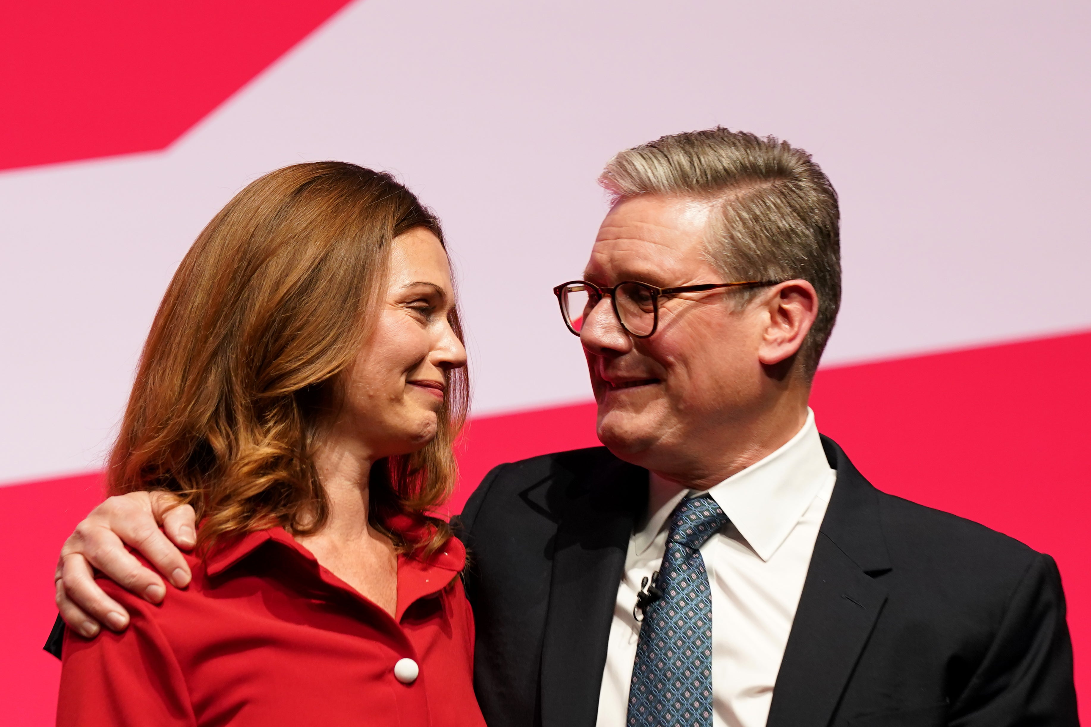 Keir Starmer hugs his wife Victoria after delivering his keynote speech