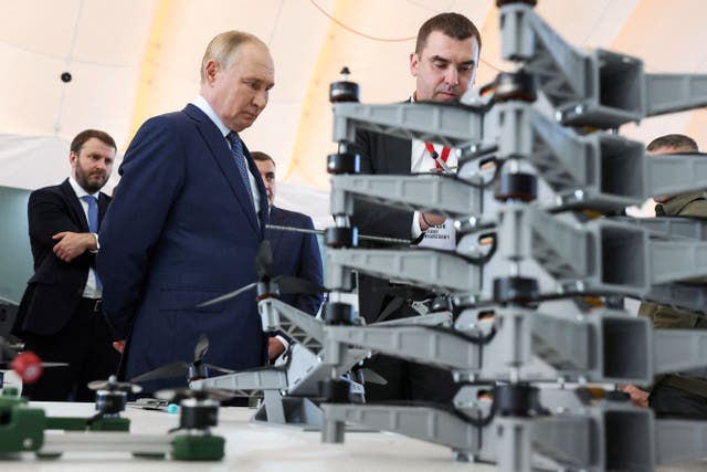 <p>Putin visits a drone production facility of the the Special Technology Centre in Saint Petersburg</p>