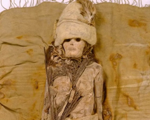 <p>A Tarim mummy discovered in northwestern China. Scientists say the world’s oldest cheese was found smeared on the mummies’ heads and necks. </p>