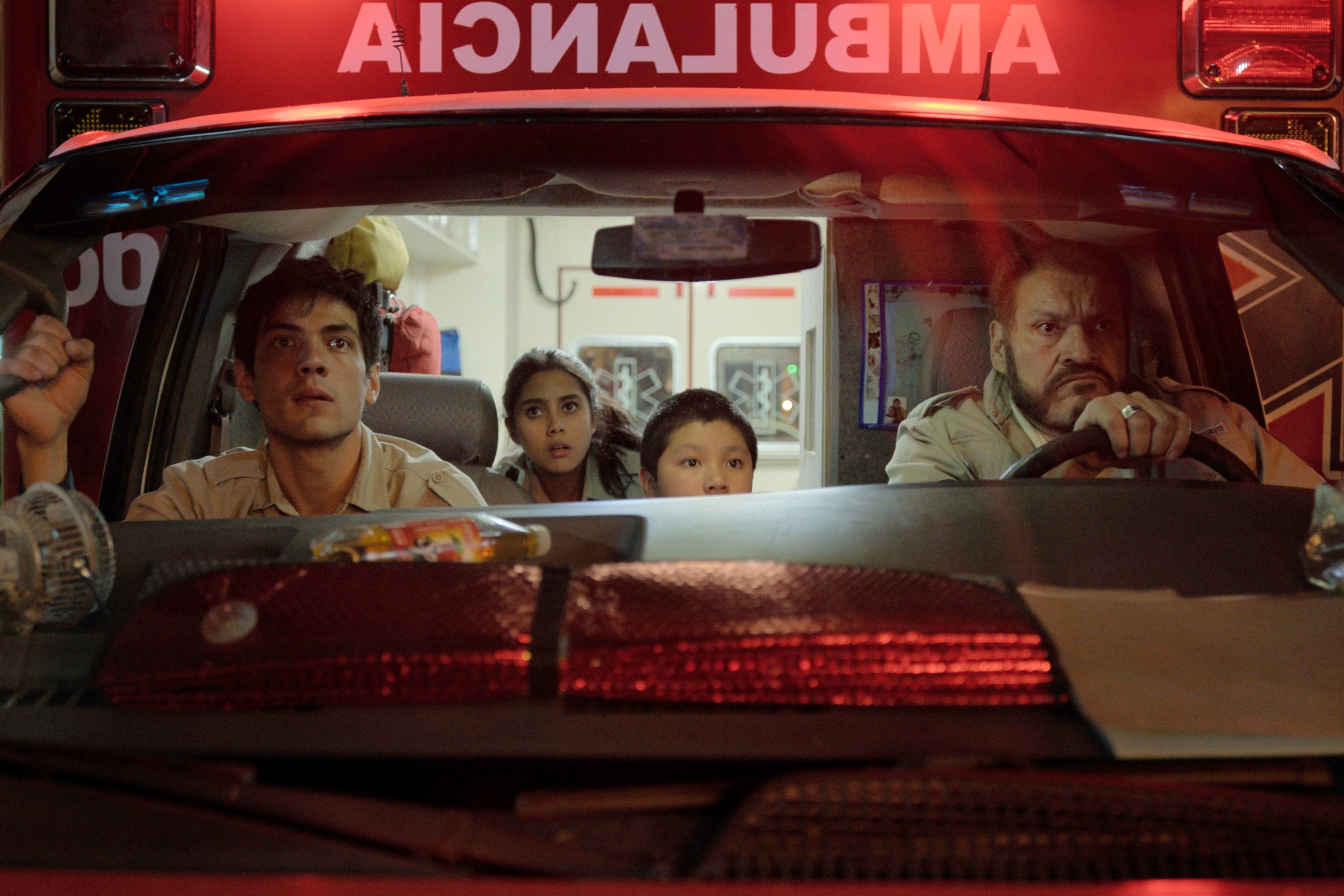 FAMILIA DE MEDIANOCHE