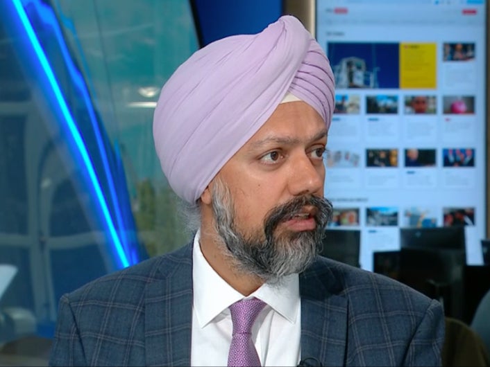 Tan Dhesi has defended Sir Keir Starmer over claims he used a donor’s flat to film a Covid video