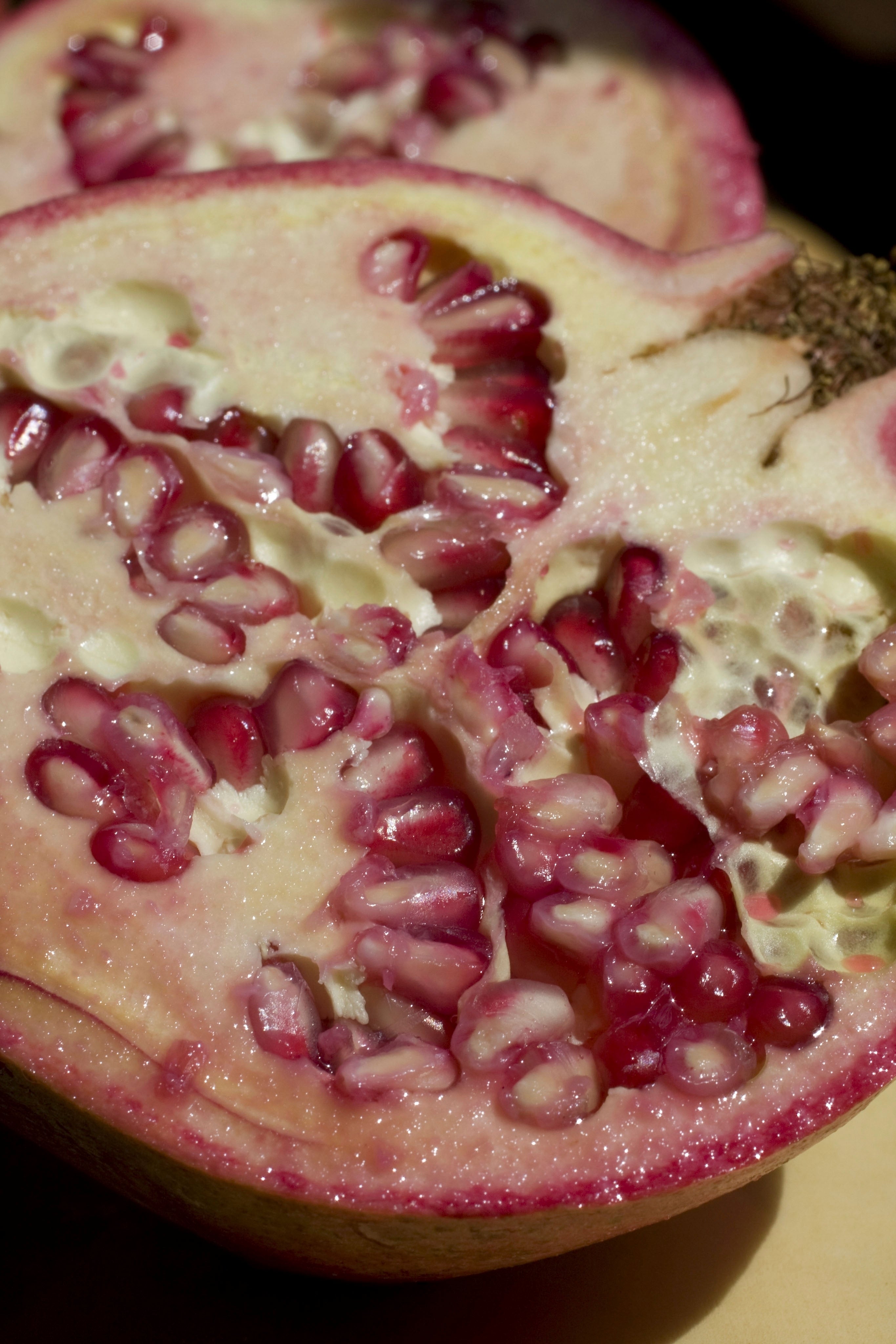 Food-Rosh Hashanah-Pomegranates-Recipe