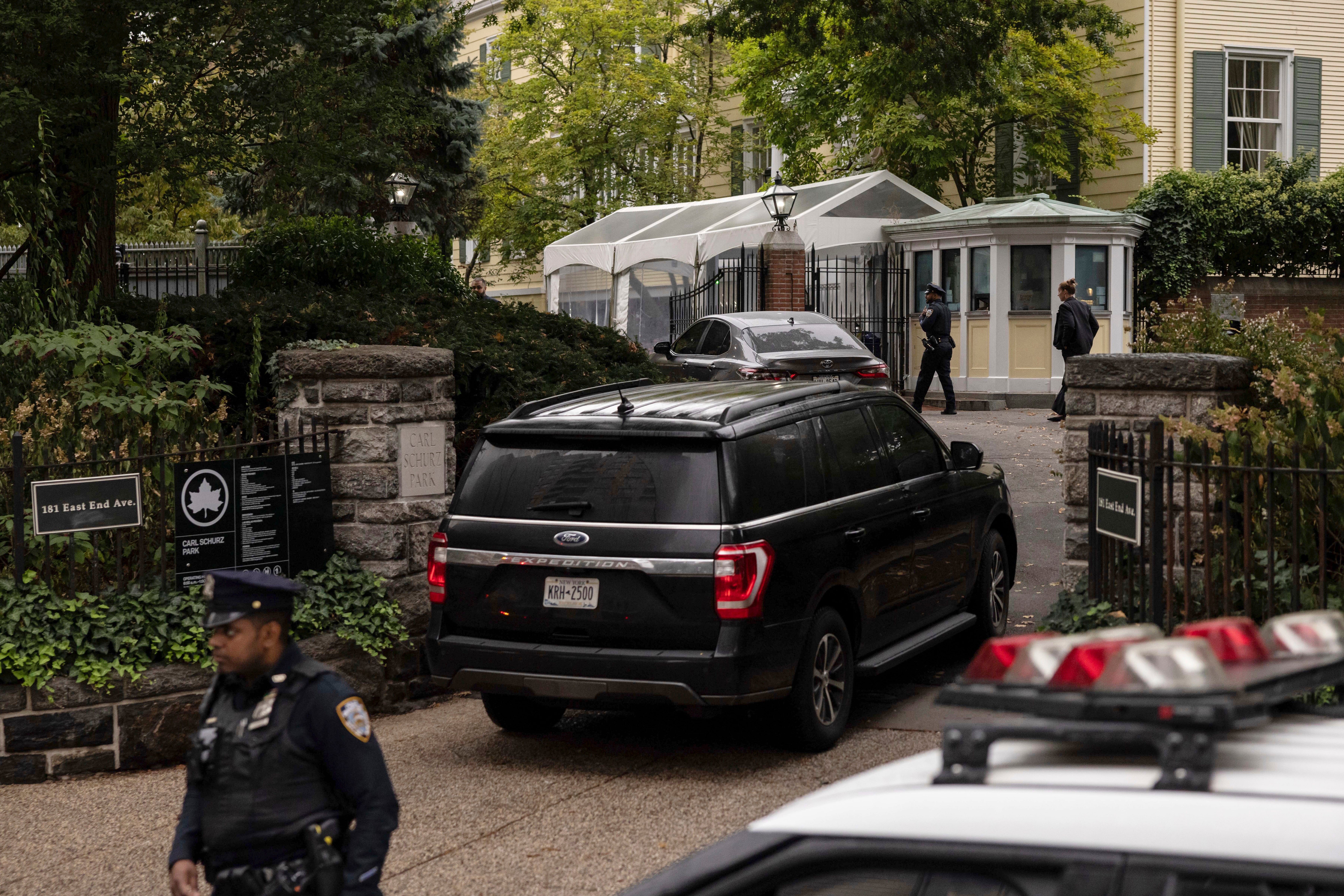 A vehicle drives into Gracie Mansion, the official residence of New York City Mayor Eric Adams, Thursday, Sep. 26, 2024,