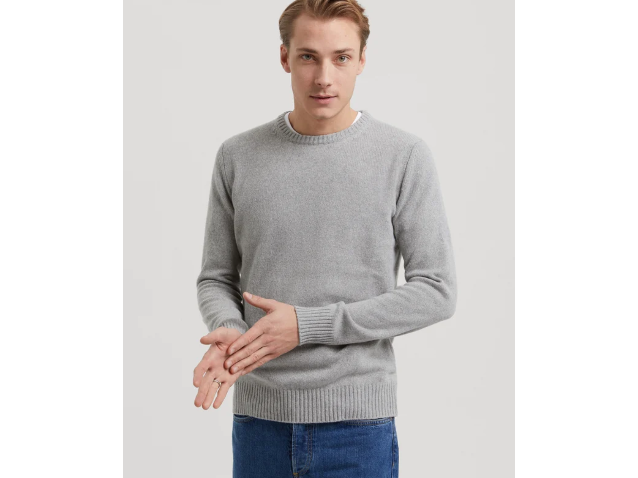 Asket the cashmere sweater