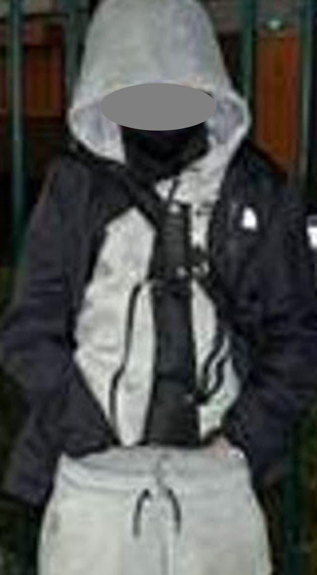 One of two of Britain’s youngest knife murderers, wearing a machete across his chest qhiukiqrihtinv