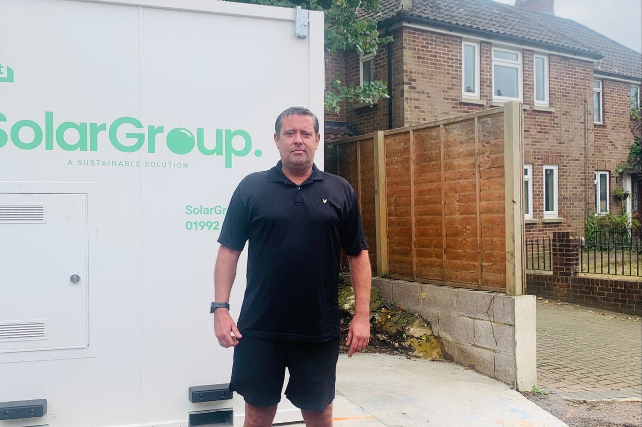 Image: https://static.independent.co.uk/2024/09/27/15/newFile-4.jpg?quality=75&width=1250&crop=3%3A2%2Csmart&auto=webp