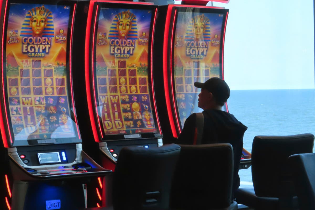 Ex-regulator wants better protection for young adult gamblers, including uniform betting age