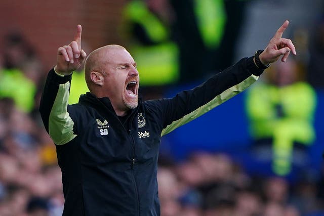 Everton manager Sean Dyche gestures on the touchline during the Premier League match at Goodison Park, Liverpool. Picture date: Saturday September 28, 2024.