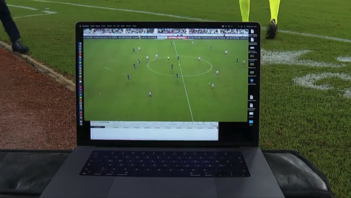 Mourinho places laptop in front of camera in bizarre VAR protest | Sport