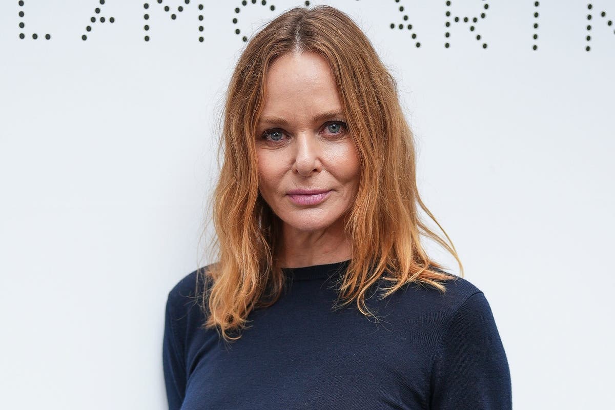 Stella McCartney debuts new &lsquo;it&rsquo; bag of the season at Paris Fashion Week