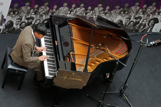 India Blind Pianist Photo Gallery