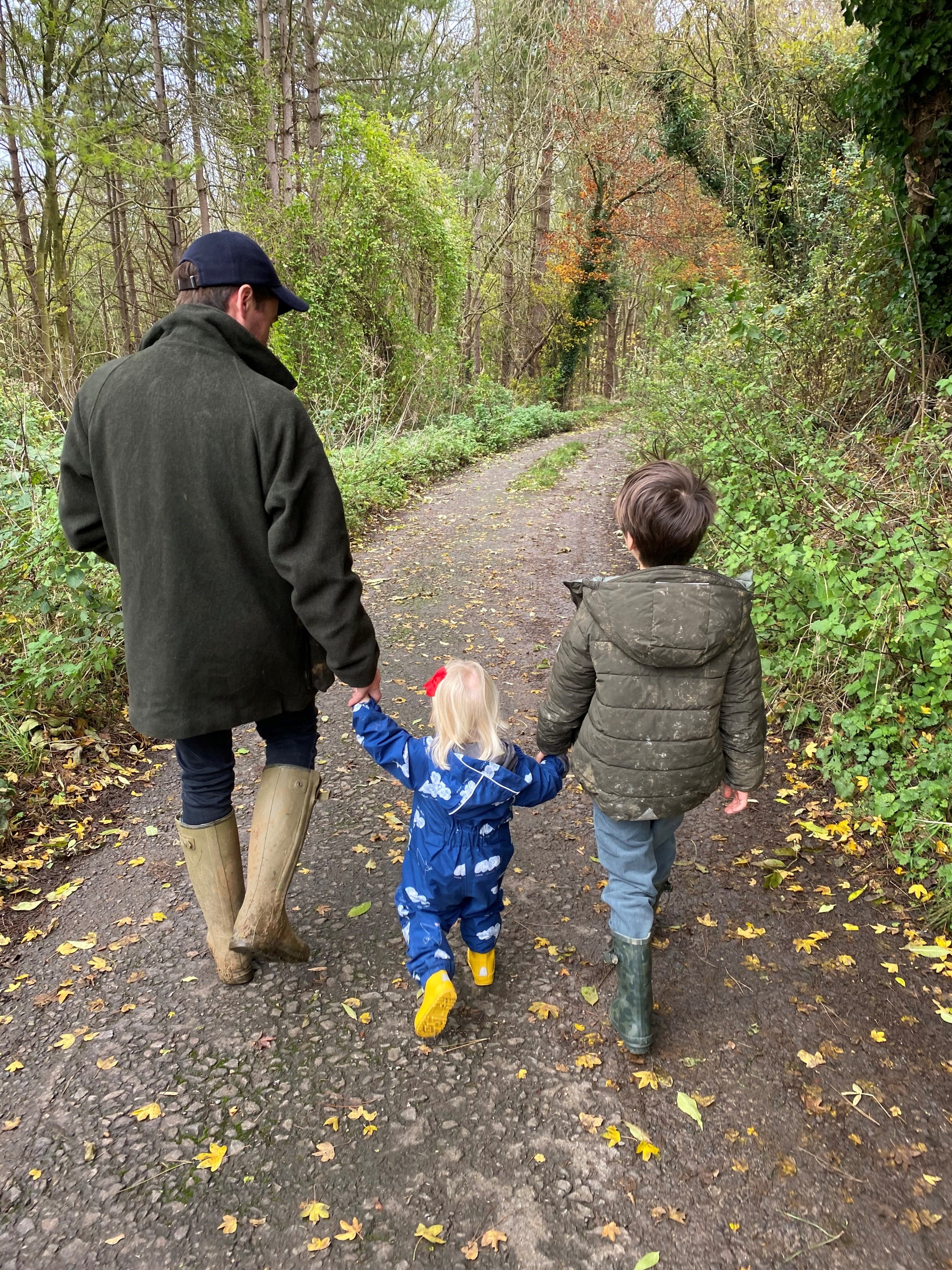 The family released a picture of their daughter Sienna holding hands with her older brother Wolfie