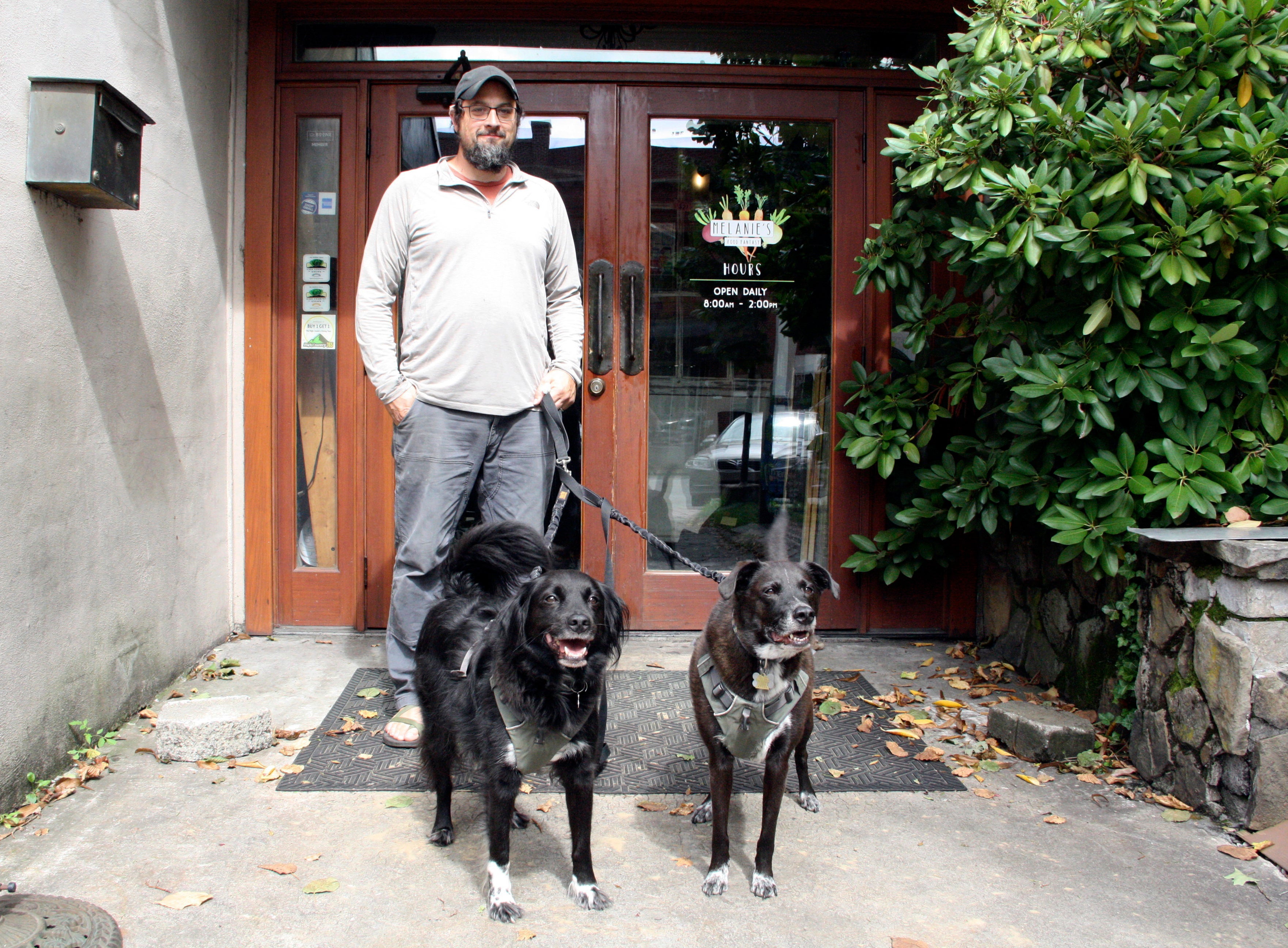 US-Tropical Weather-Fall Tourism