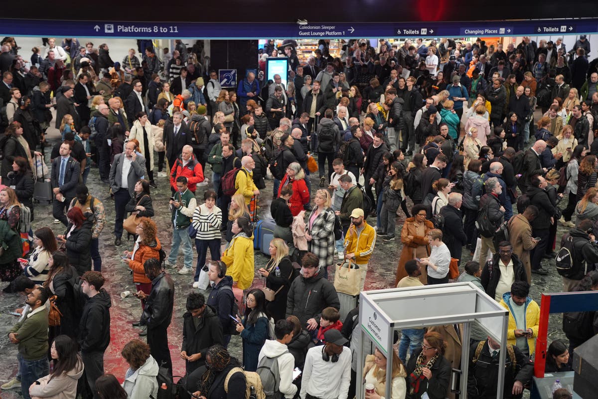 Euston Station Overhaul Ordered Amid Safety Concerns