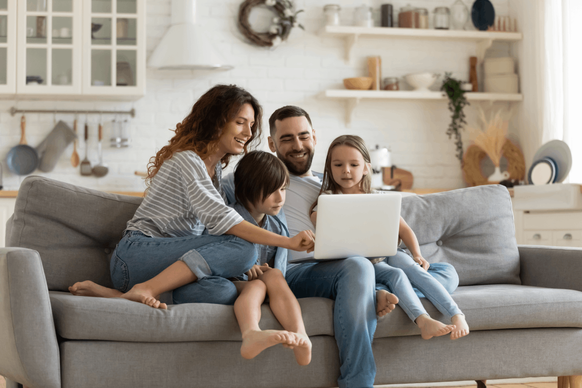 Protect your family’s online privacy with ESET home security Protect your family’s online privacy with ESET home security