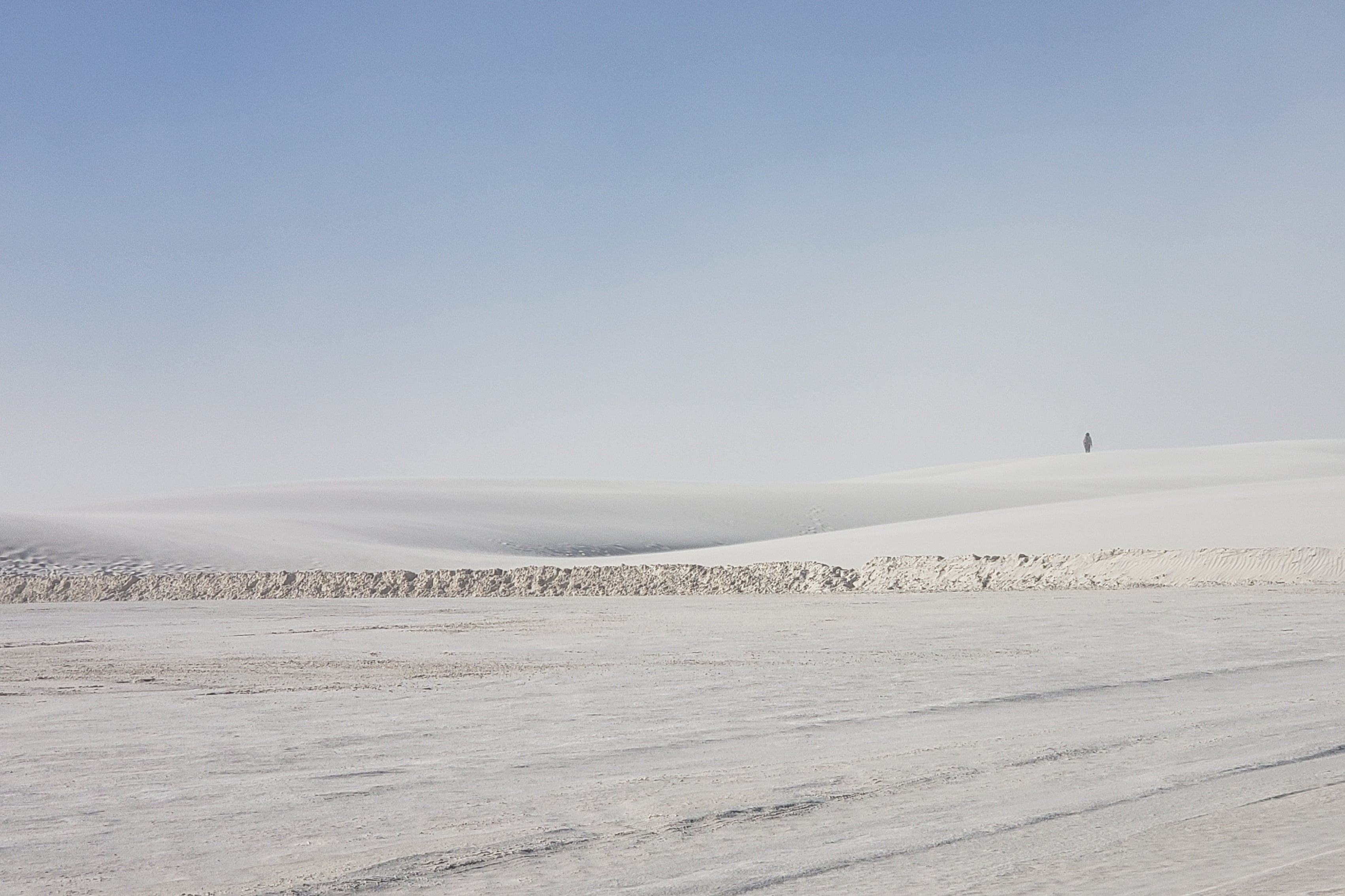 O Parque Nacional White Sands abriga o maior campo de dunas de gesso do mundo