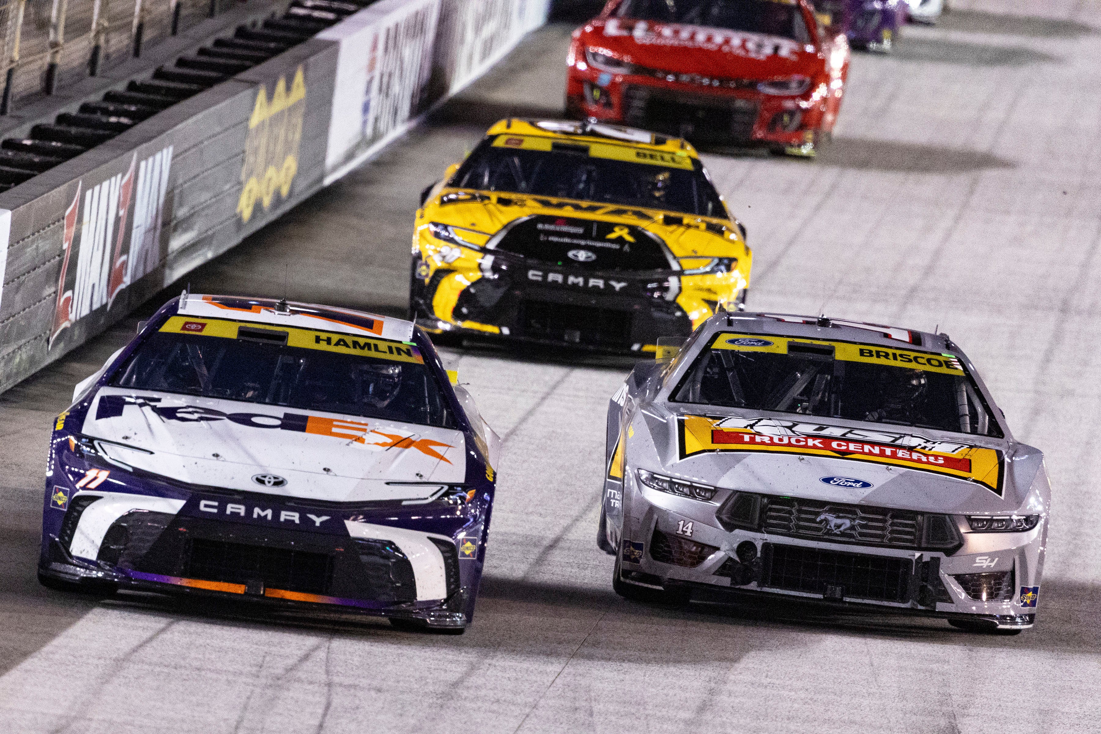 NASCAR Bristol Auto Racing