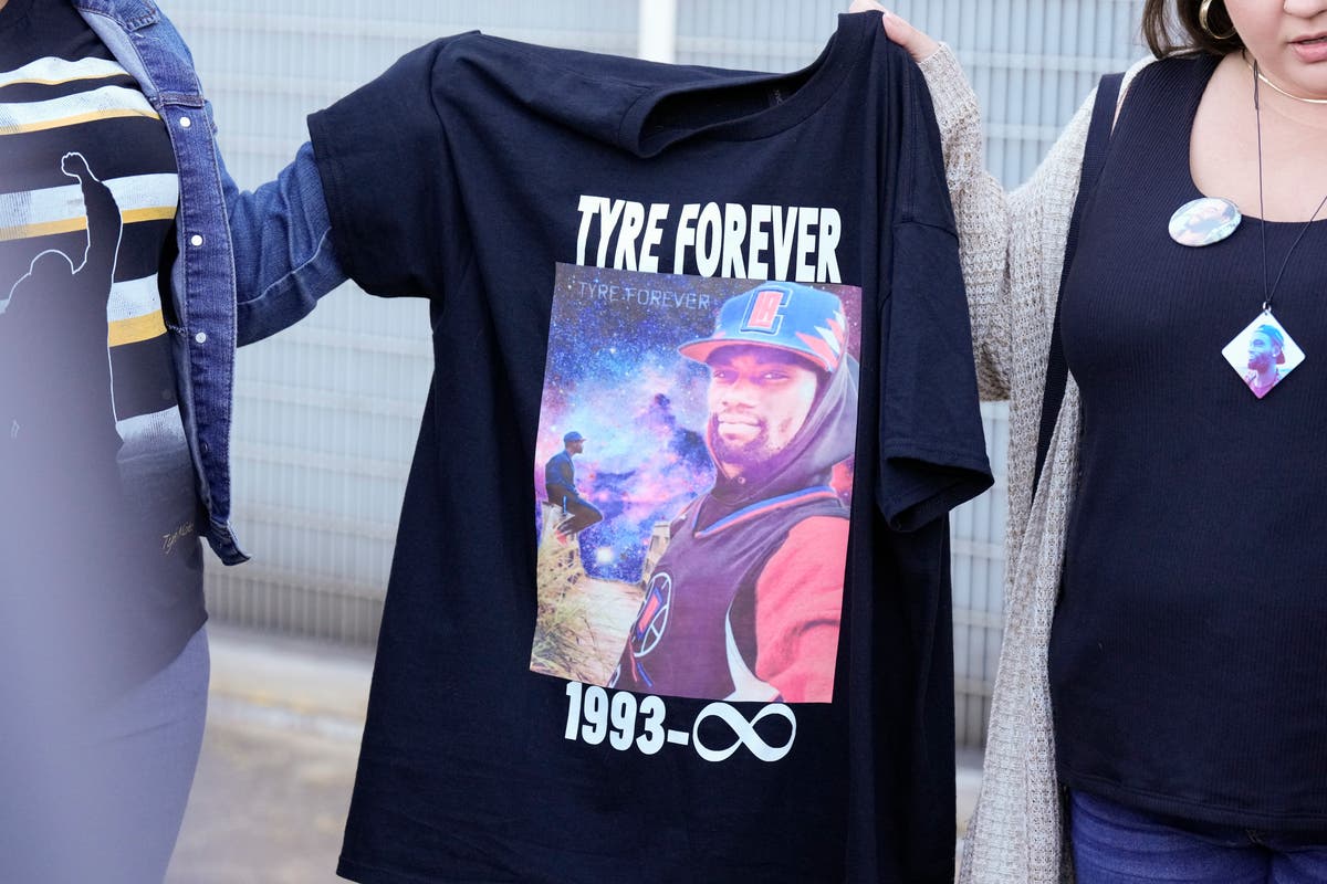 Some perplexed at jury's mixed verdict in trial for 3 former officers