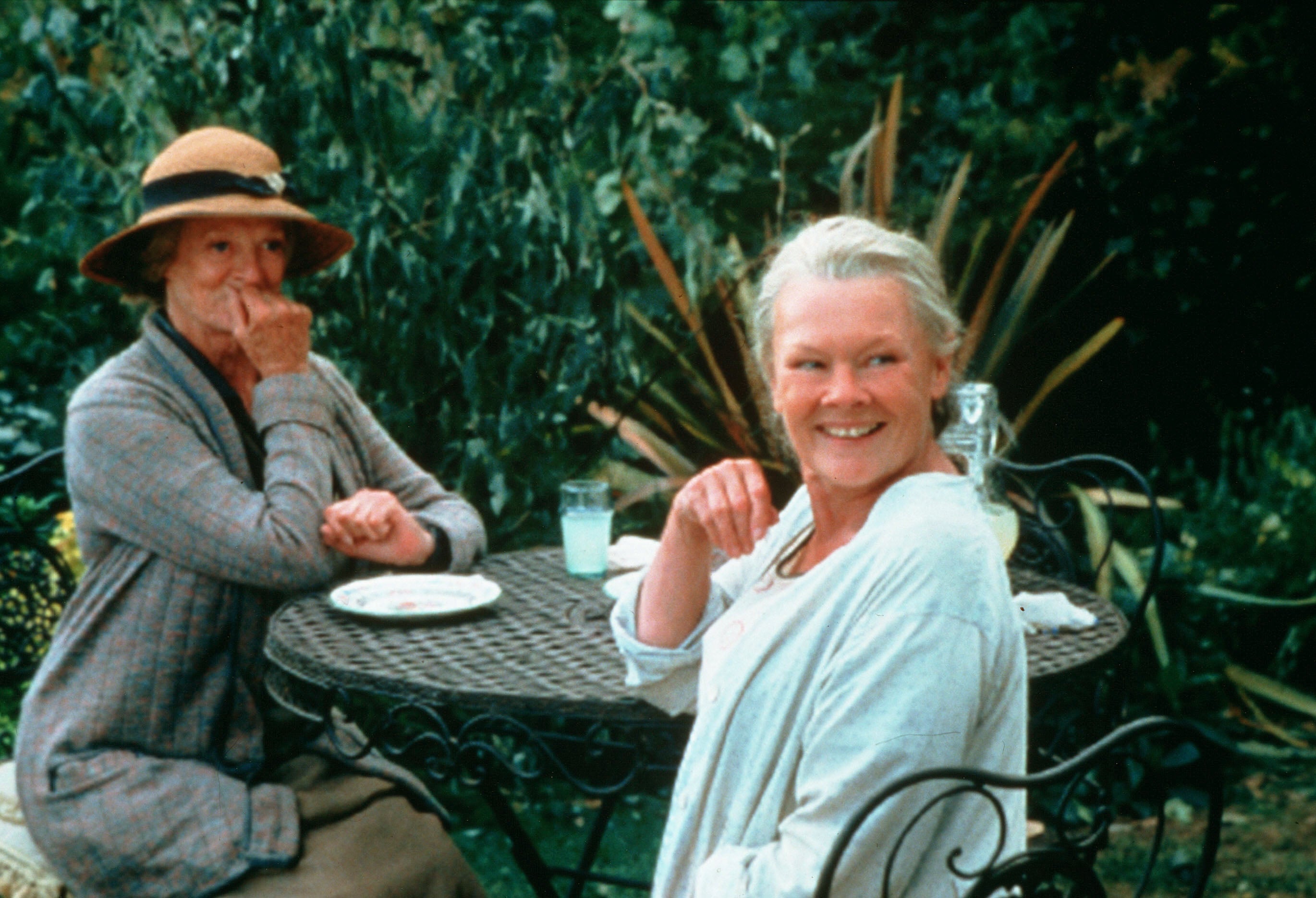 Smith and Dench in the Charles Dance-directed ‘Ladies in Lavender’