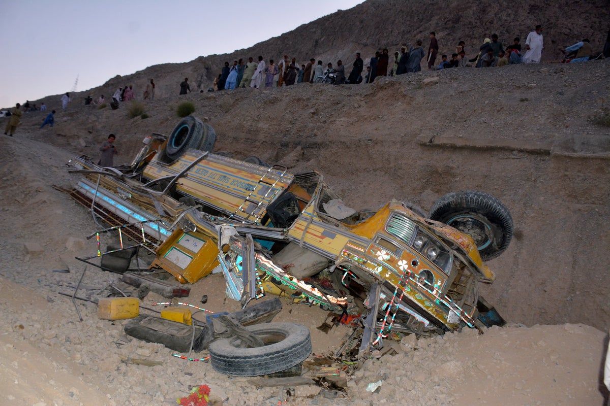 Bus full of wedding guests plunges into a ravine in southwestern Pakistan, killing 7