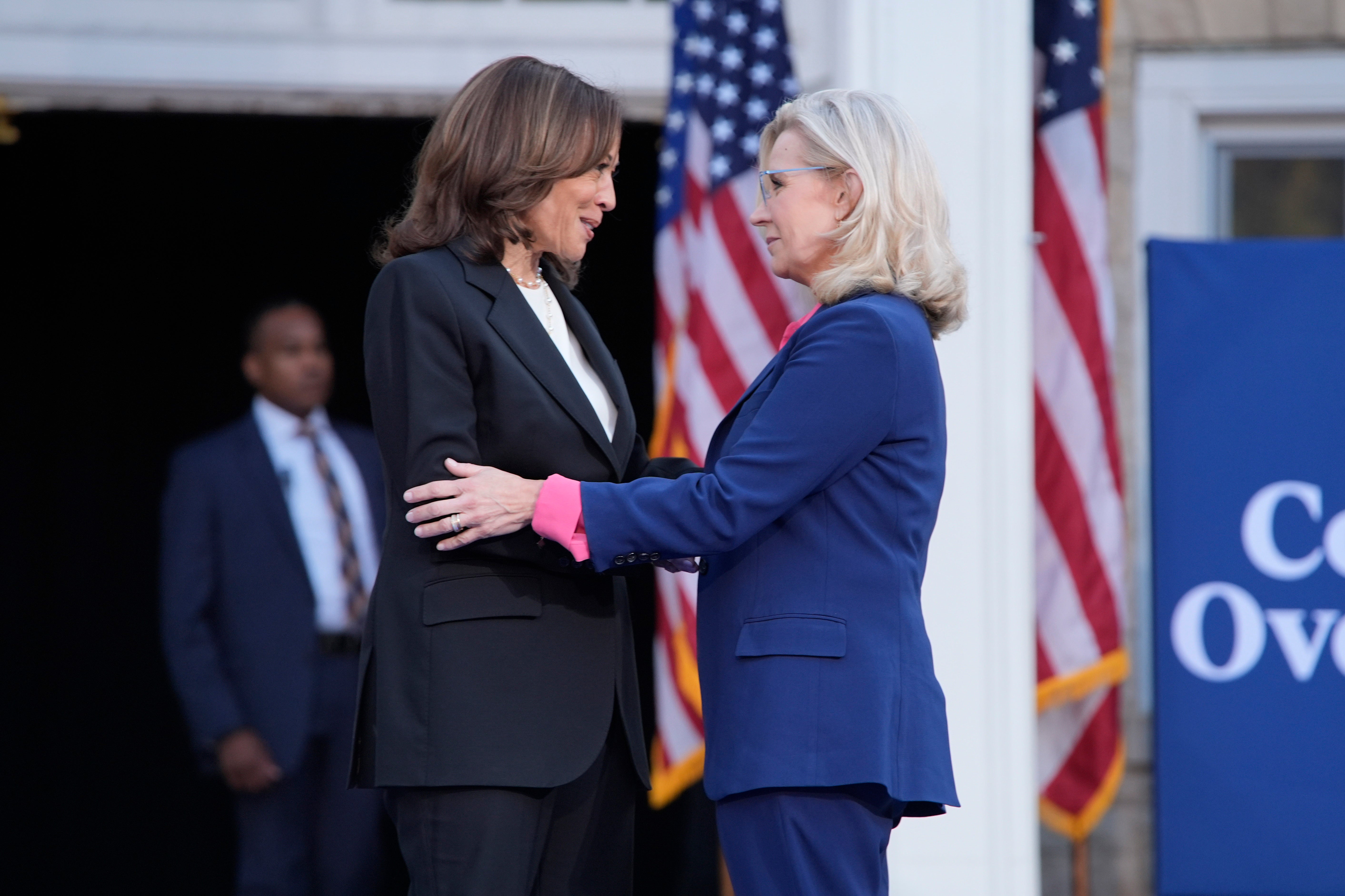 Harris and Cheney shaking hands at Ripon College. The former Wyoming congresswoman invited likeminded Republicans to consider voting for the Democratic candidate