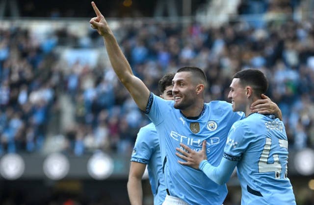 <p>Mateo Kovacic scored twice for Man City as they came from behind to defeat Fulham</p>