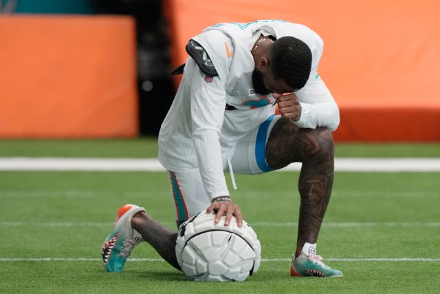 DOLPHINS-BECKHAM JR.