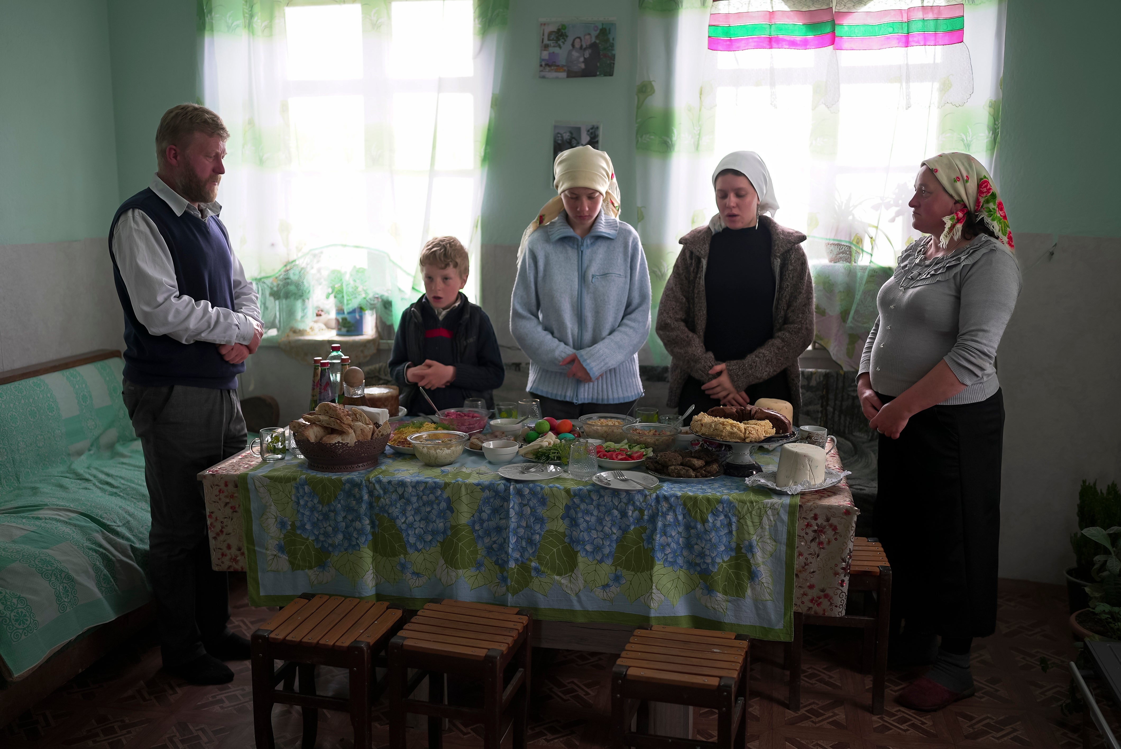 Yuri Strukov, left, his son Ilya, daughters Nina and Daria, and his wife Svetlana Svetlishcheva, right