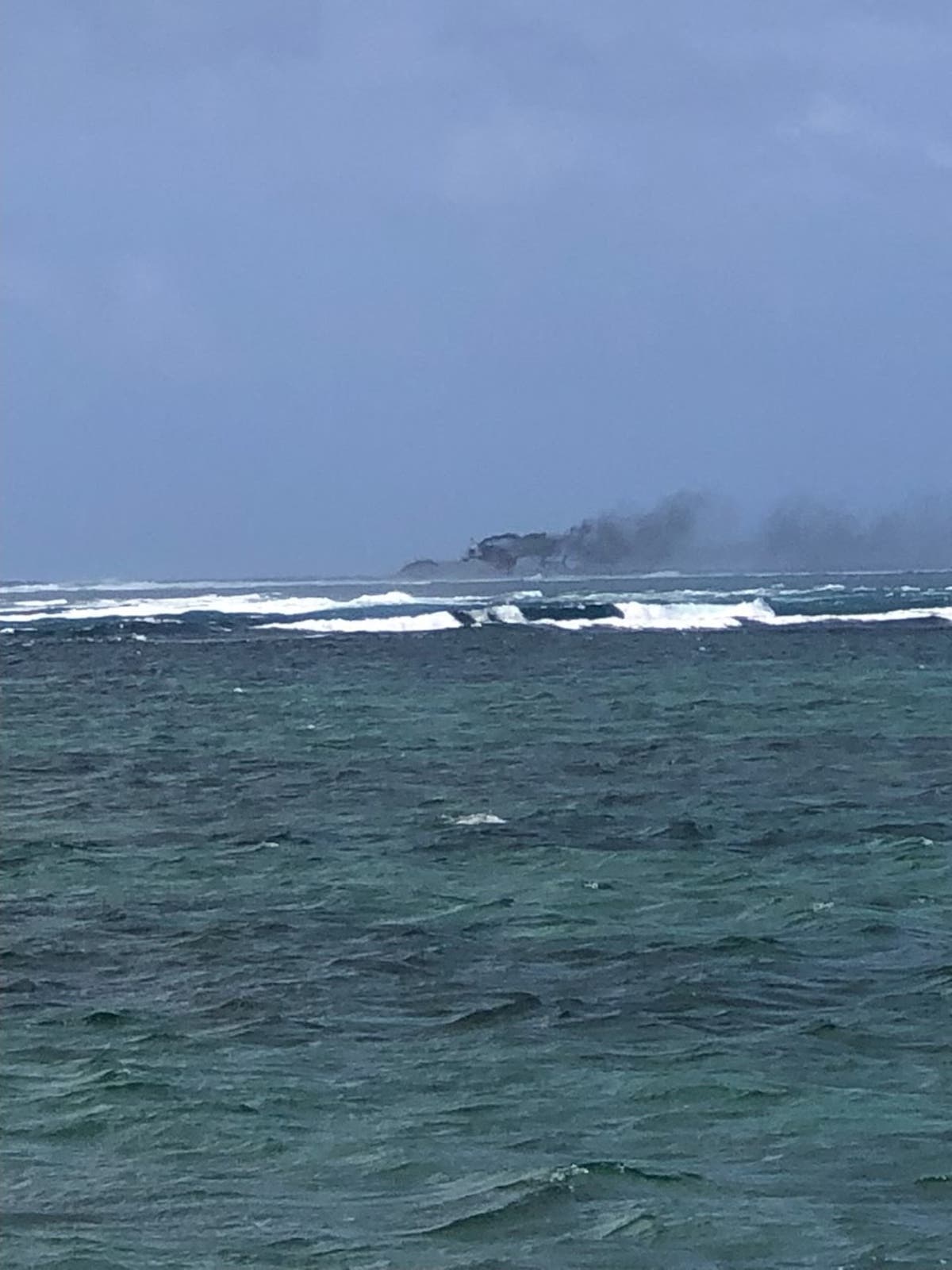 New Zealand naval ship catches fire and sinks off Samoa