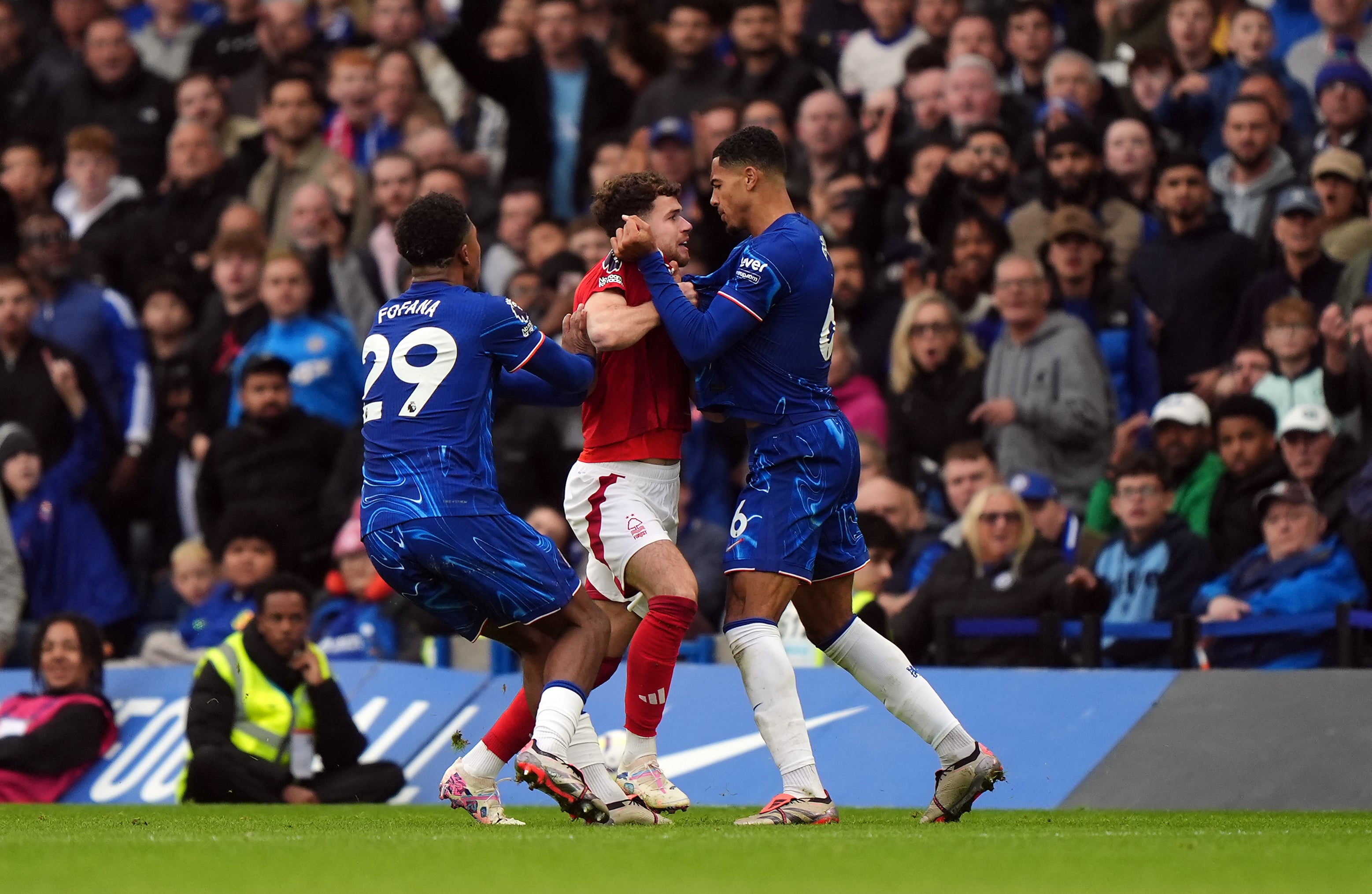 Chelsea v Nottingham Forest LIVE: Result and final score after Blues  frustrated by 10-man visitors | The Independent