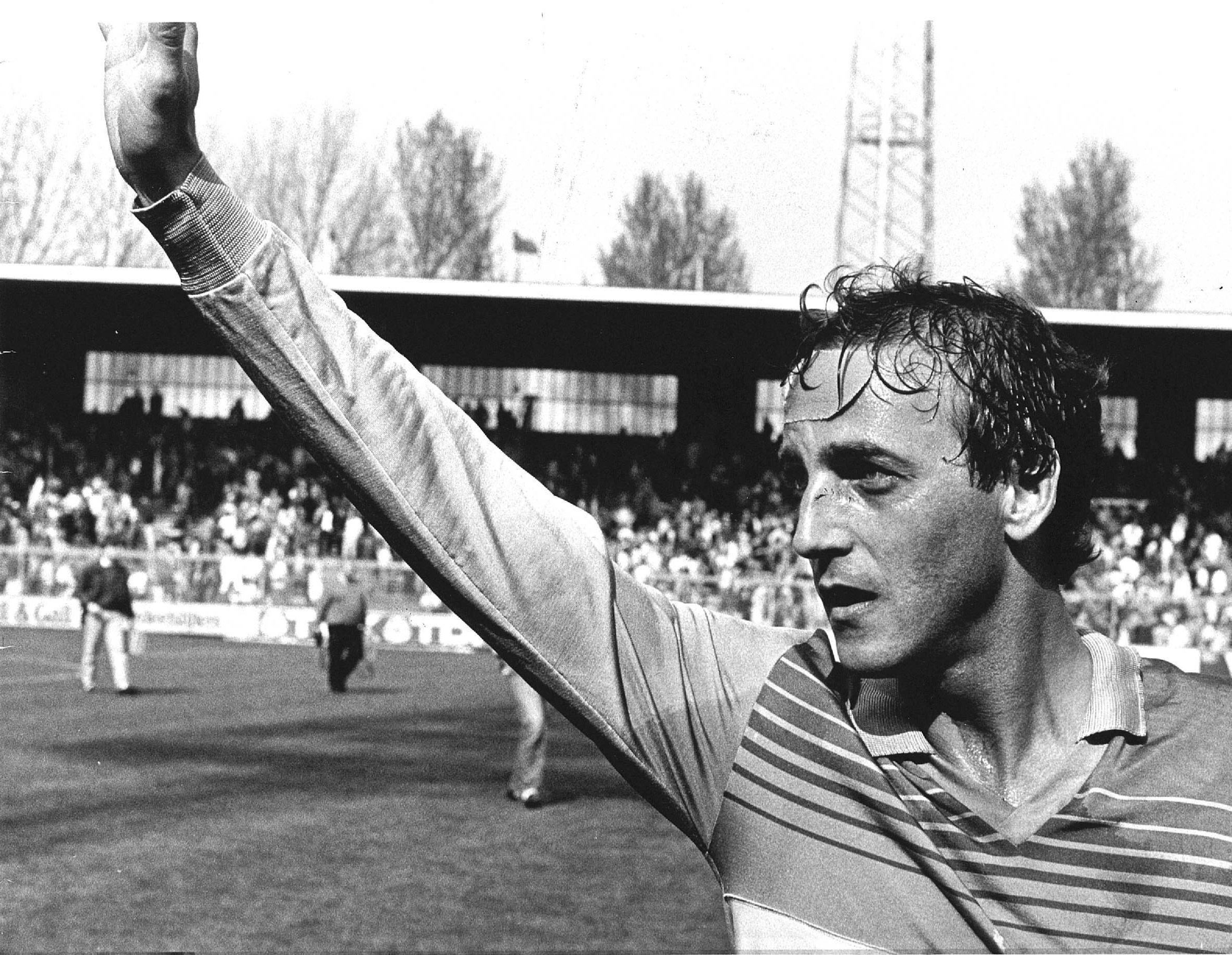 Johan Neeskens pictured playing for Ajax in April 1985