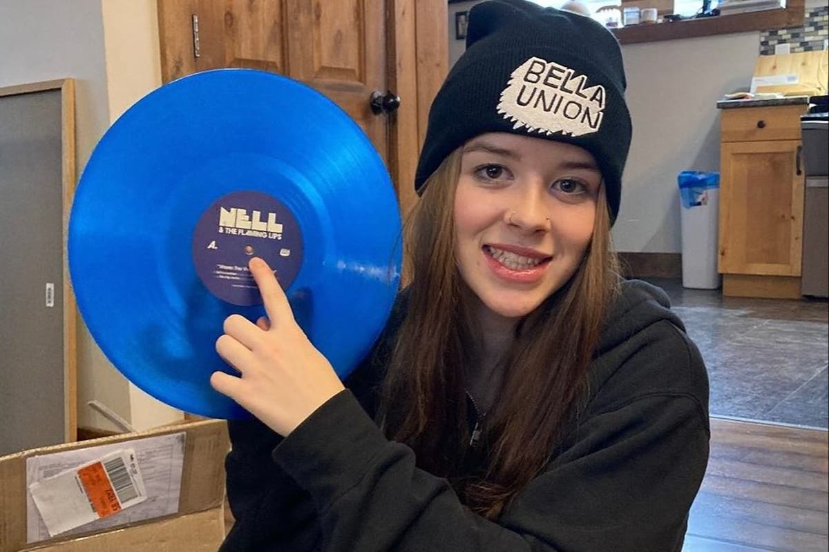Nell Smith death: Music prodigy who collaborated with The Flaming Lips dies aged 17 Nell Smith death: Music prodigy who collaborated with The Flaming Lips dies aged 17