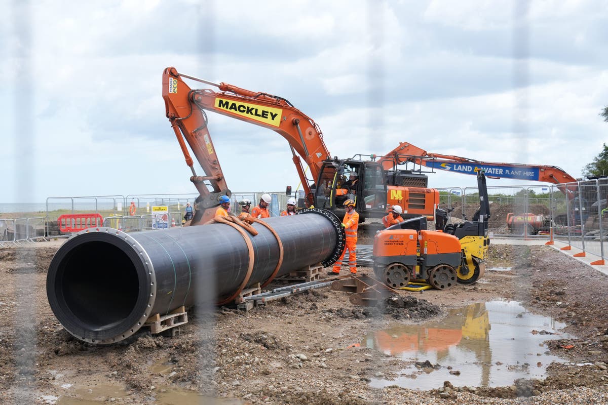 Water firms to return £158m to customers over leaks and pollution failings