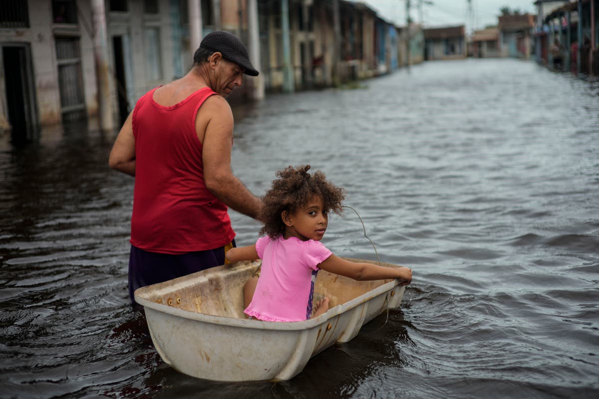 Hurricane Milton Approaches Florida Coastline