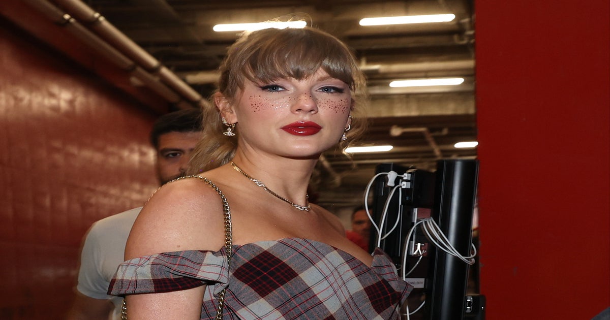 BREAKING: Texas Born star Taylor Swift Visits Texas Hill Country Flood Zone, Donates $1 Million to Direct Relief, and Publicly Condemns Donald Trump’s “Toxic Rhetoric” With a Stern Message Amid Crisis and One Big Beautiful Bill …-H
