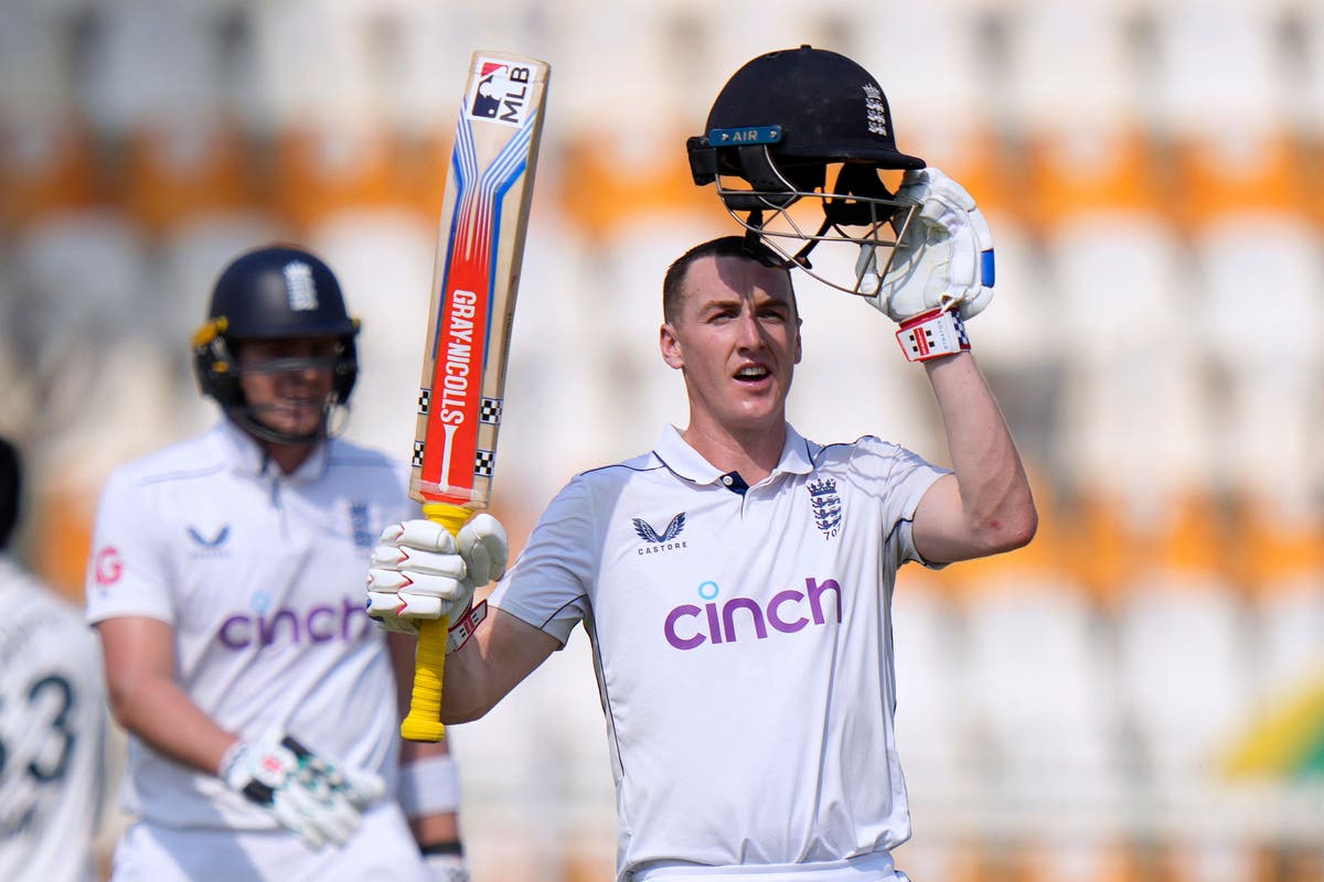 England Posts Historic 823 Runs Against Pakistan